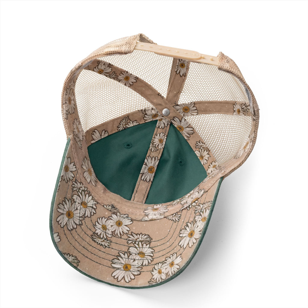 Women's Washed Mesh-Back Cap (White)