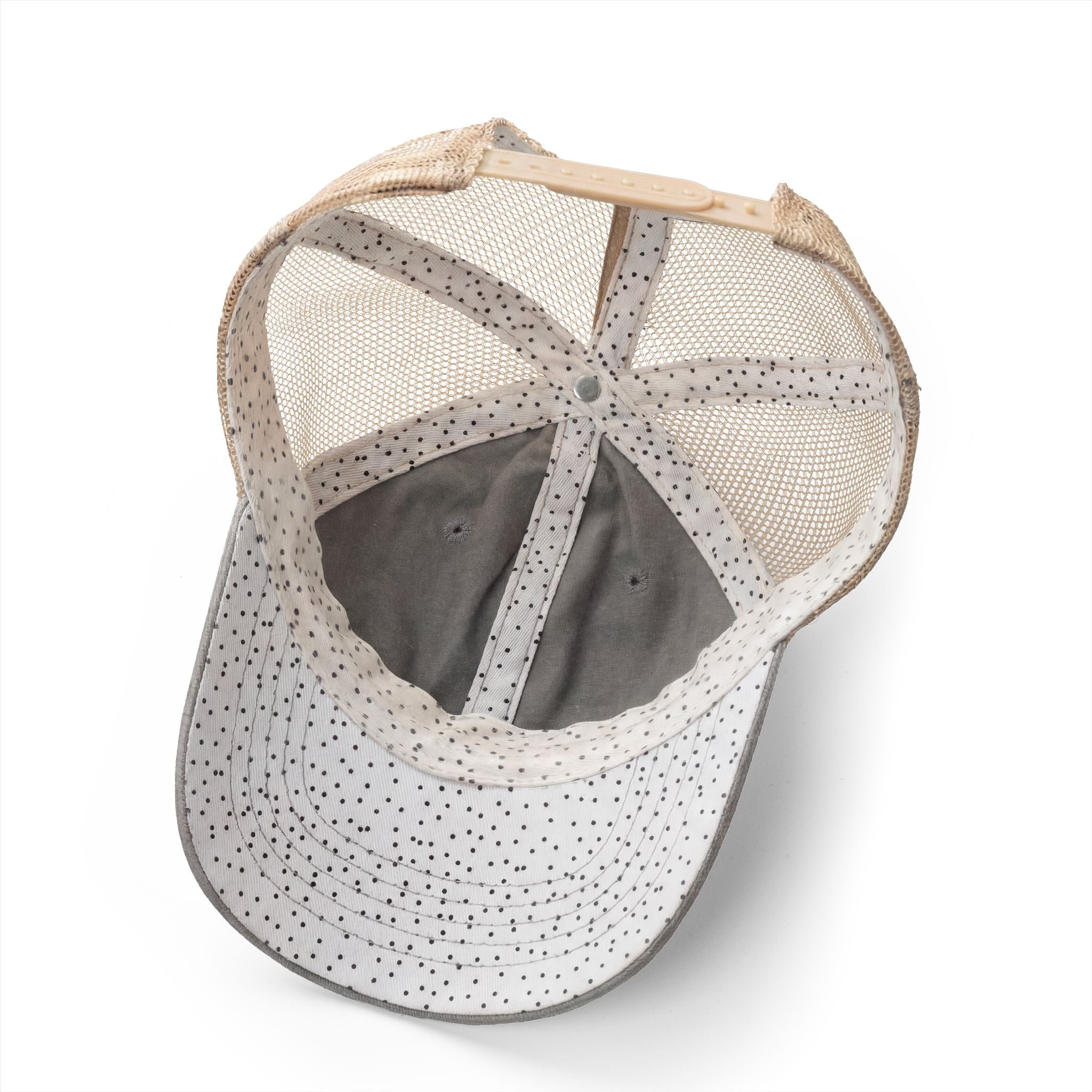 Women's Washed Mesh-Back Cap (White)